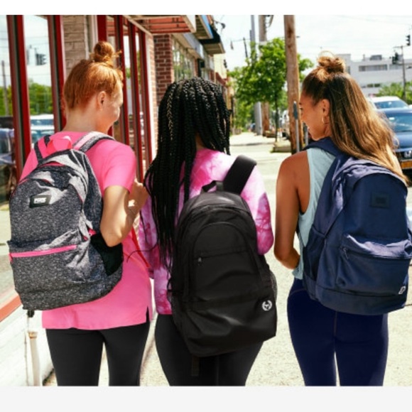 PINK by VS Back To School Mystery Box! - Picture 4 of 5